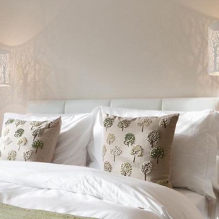 Hurtwood Hotel Peaslake Dış mekan fotoğraf