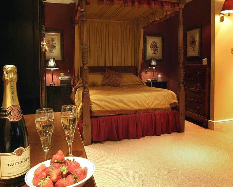 Hurtwood Hotel Peaslake Oda fotoğraf