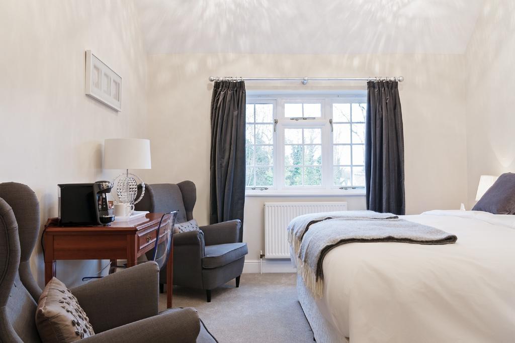Hurtwood Hotel Peaslake Dış mekan fotoğraf
